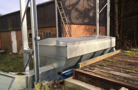 4m hopper with extension sides and steel lid