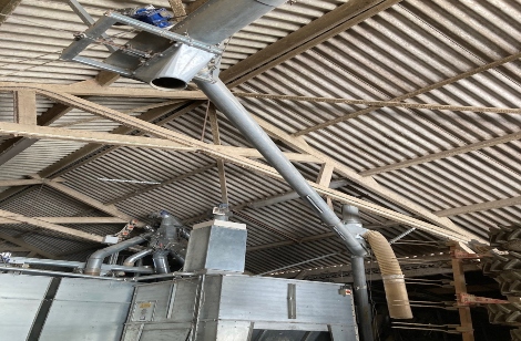 Out-Loading Auger from BM Silo to Horizontal U-Trough conveyor