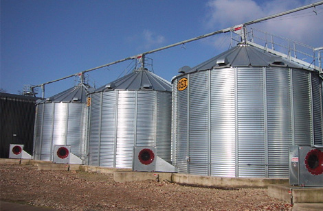 300 tonne silos & 8” Grain Pump - Lincolnshire