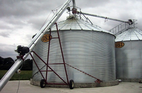 High capacity for loading silos